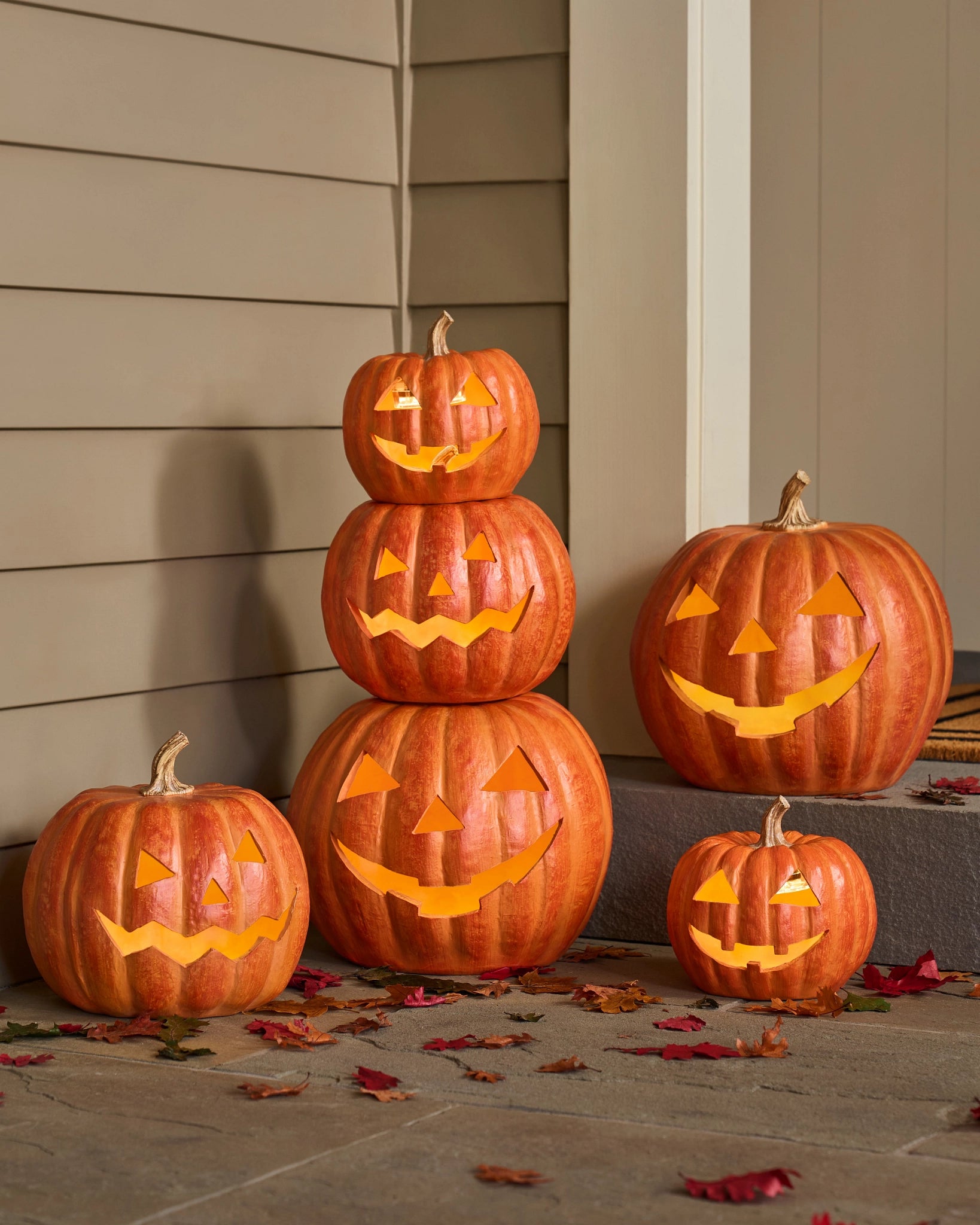 Lit Stackable Jack-o'-Lantern Sets
